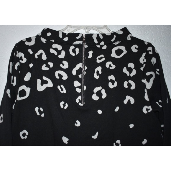 Talbots Small Sweater Abstract Soft Stretch Back Zip Comfy Black White 3/4 Slv - Picture 15 of 16